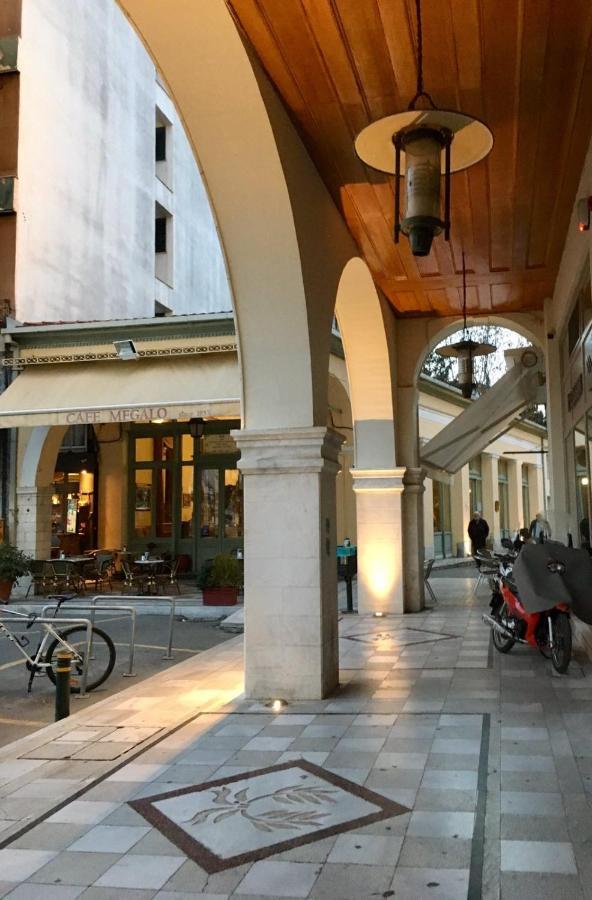 Central Spacious Apartment 70Sqm Tripoli Bagian luar foto